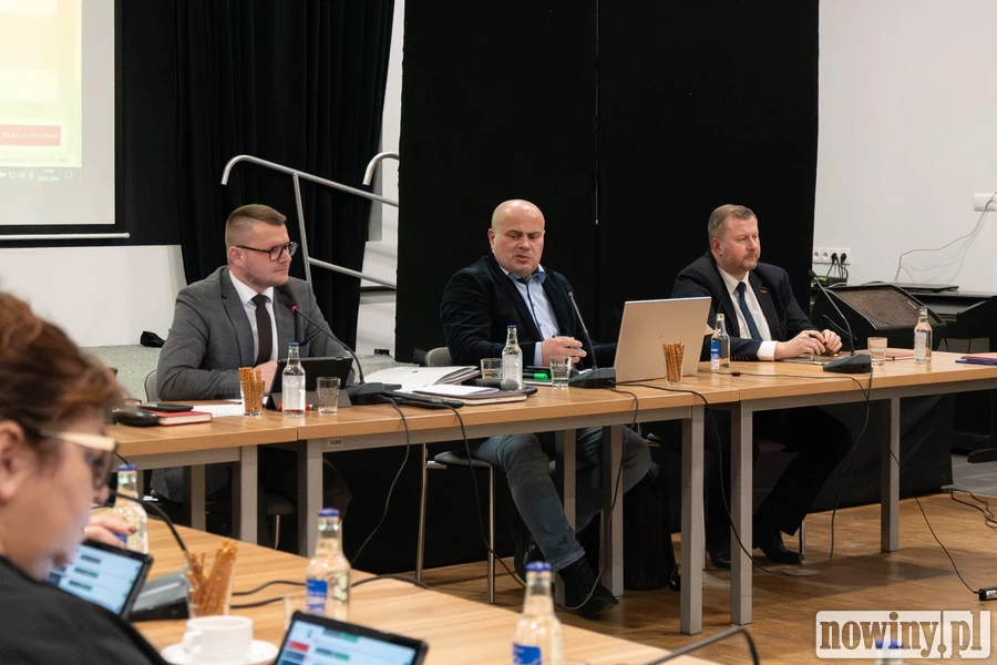 Sprawa transportu w Turzy Śląskiej. Wójt Gorzyc odniósł się do artykułu