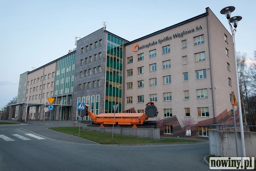 JSW: zarząd chce obniżyć swoje wynagrodzenia w geście solidarności z załogą