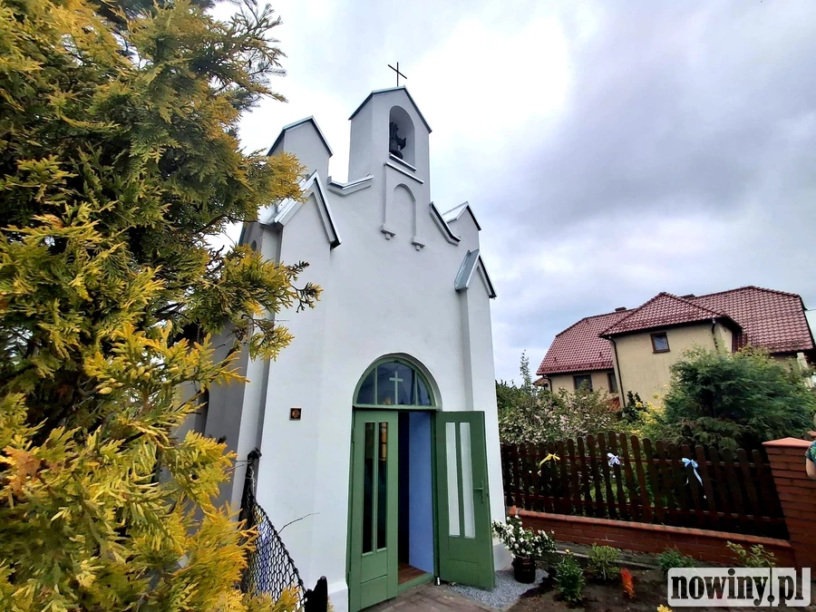 Dlaczego Nędza chce przejąć kapliczki?