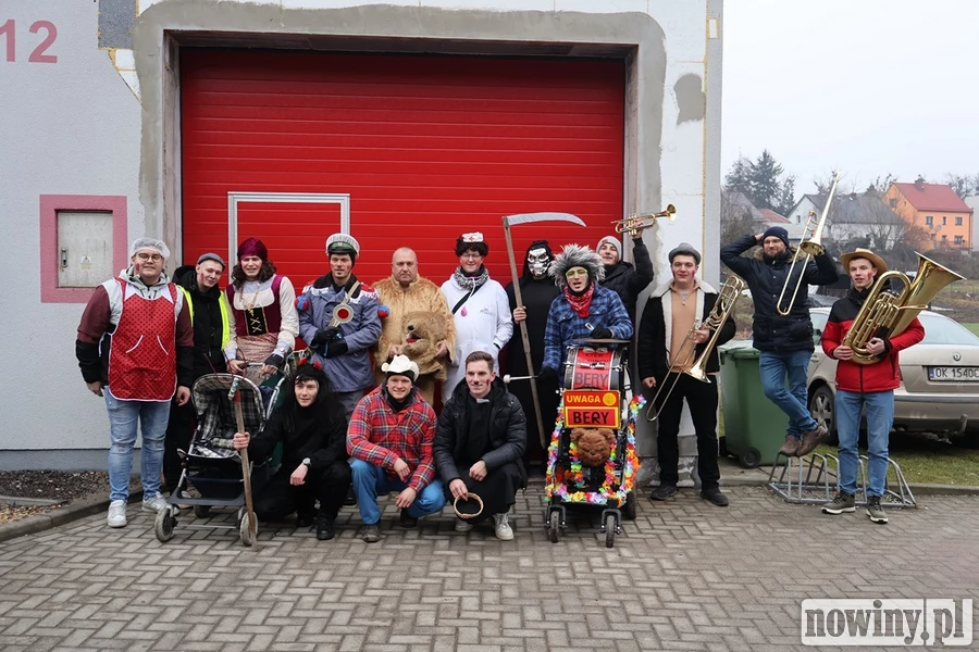 Bery znów w akcji! Sławików żegna karnawał [ZDJĘCIA]