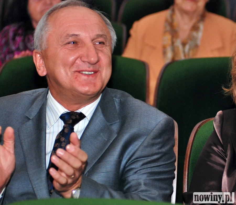 Znany chirurg dwa razy wygrał z dyrekcją szpitala. Sąd uznał zarzuty wobec Stanisława Gamrota za nieprawdziwe