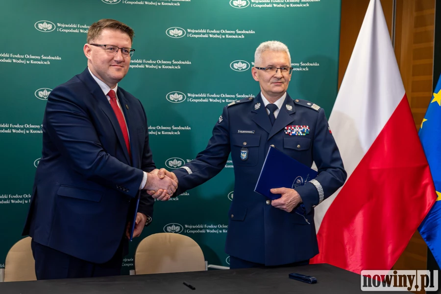 40 nowych radiowozów z napędem hybrydowych trafi do dla śląskiej policji [ZDJĘCIA]