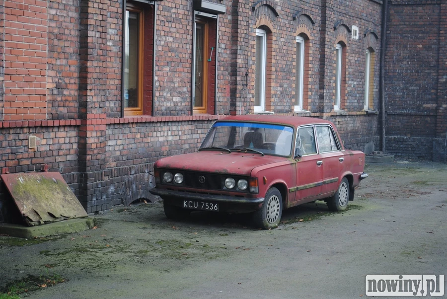 Społeczeństwo na oparach prawdy [FELIETON]