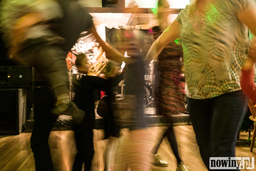 Dwa wieczory z muzyką na żywo na Końcu Świata. Rzeka i „Między Jazzem, a Poezją” w Raciborzu