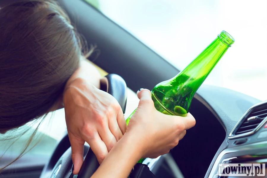 Pijana kierująca BMW zatrzymana dzięki reakcji świadka. Ponad 2,3 promila alkoholu