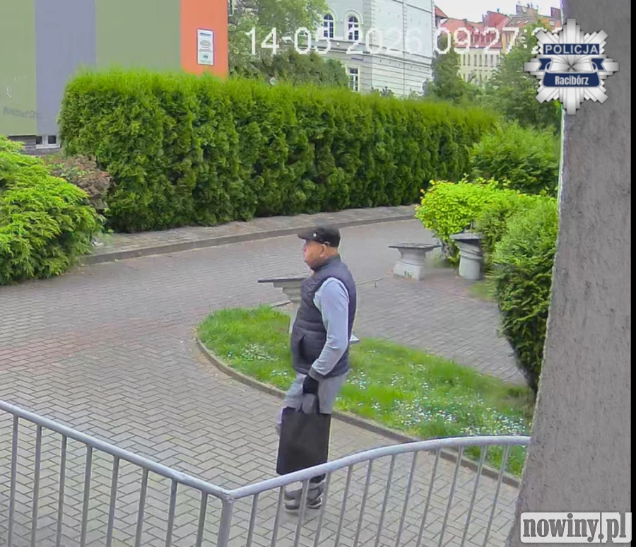 Policja szuka tego mężczyzny. Chodzi o kradzież pieniędzy z mieszkania w Raciborzu