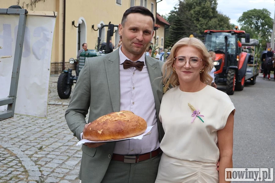 Uśmiechy, korowód i wspólne świętowanie. Tak było na dożynkach gminnych w Grzegorzowicach 2026 [ZDJĘCIA] [WIDEO]