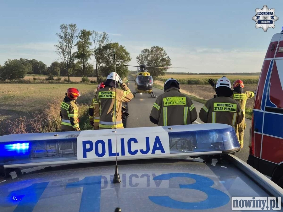 Ciągnik dachował w Tworkowie. Lądował śmigłowiec LPR