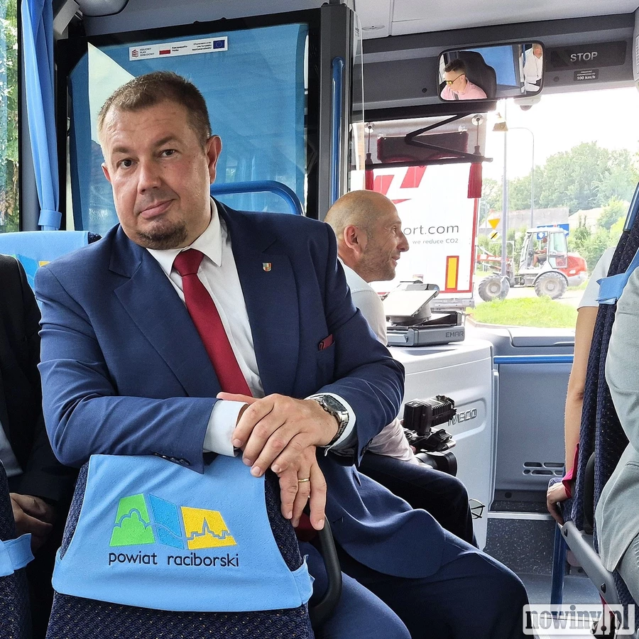Bilet do szkoły choćby za 230 zł. Czy samorządy mogą dopłacić więcej, żeby uczniowie płacili mniej?