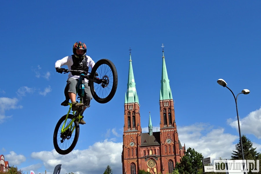 Drop to the City 3 w Rybniku za nami. 81 zawodników rywalizowało w miejskim downhillu. Zobacz wyniki i zdjęcia