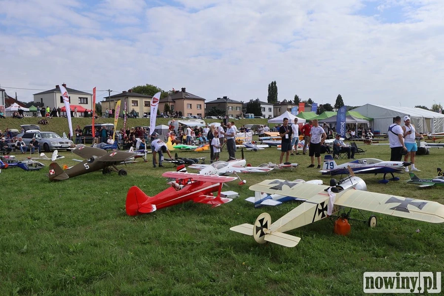 Niebo nad Raciborzem rozbłysło! Tak wyglądał pierwszy dzień RC Air Show 2026 [ZDJĘCIA]