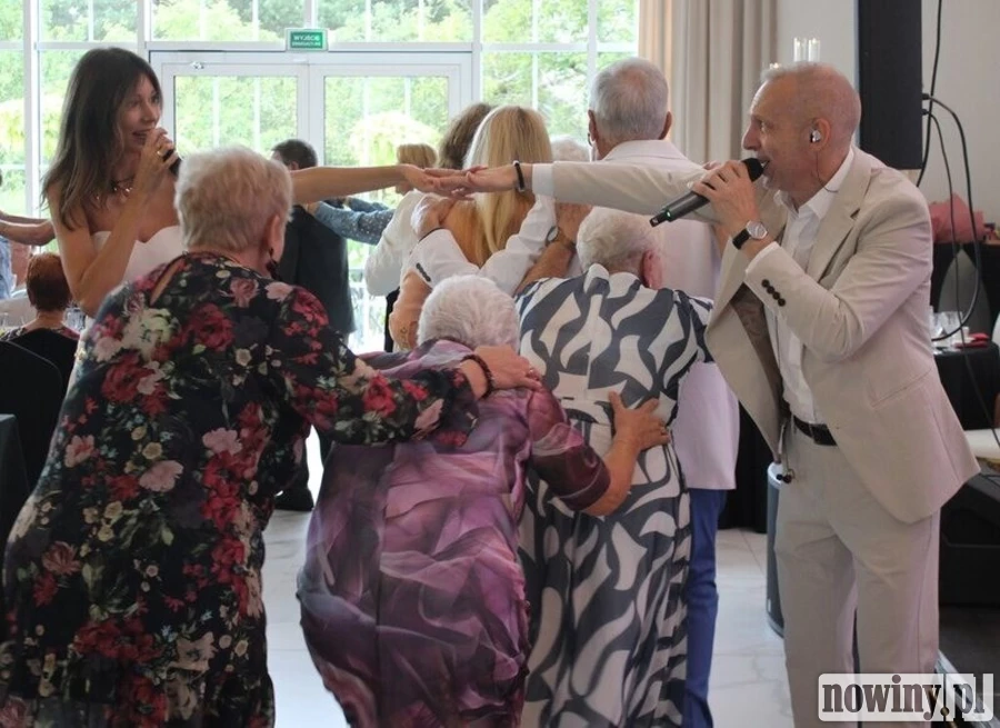 Ponad 300 seniorów bawiło się w żorskiej Arkadii