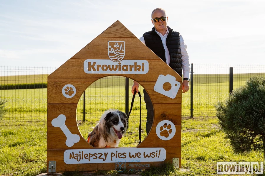 Dla jeźdźców, rowerzystów i właścicieli psów. Na granicy Krowiarek i Amandowa powstało miejsce odpoczynku. Zobaczcie, jak wygląda [ZDJĘCIA]