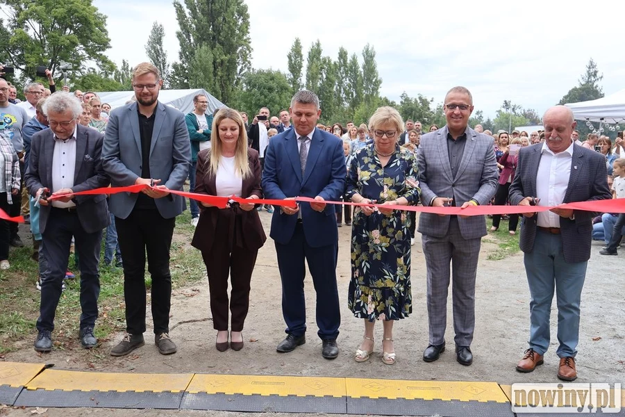 Sławików ma nowe miejsce spotkań. Zobacz, jak wyglądało uroczyste otwarcie [ZDJĘCIA, WIDEO]