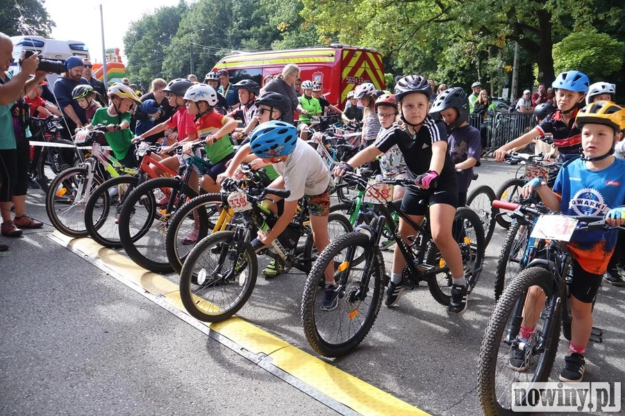 Adrenalina od pierwszego startu! Tak zawodnicy walczyli w Bike Race Racibórz 2026 [ZDJĘCIA]
