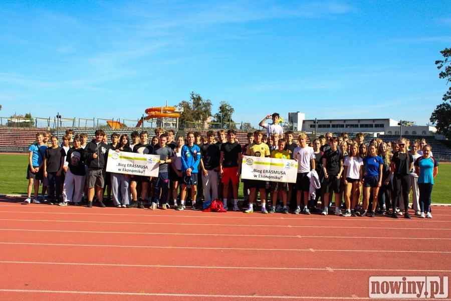 VI Bieg Erasmusa w Ekonomiku – sportowa rywalizacja i integracja uczniów [ZDJĘCIA]