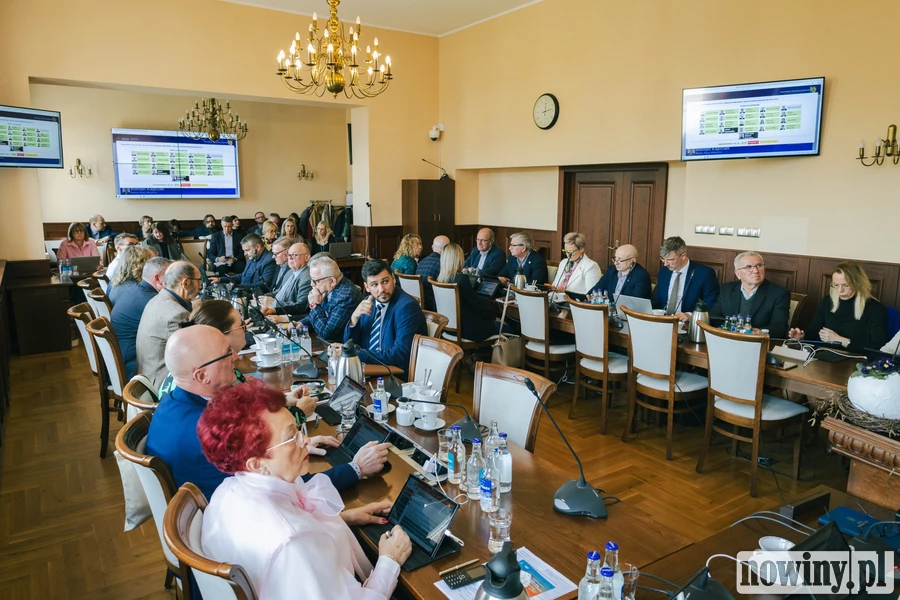 Wodzisław Śląski: Czy po odejściu Myśliwego MOSiR Centrum przez cały czas ma być spółką?