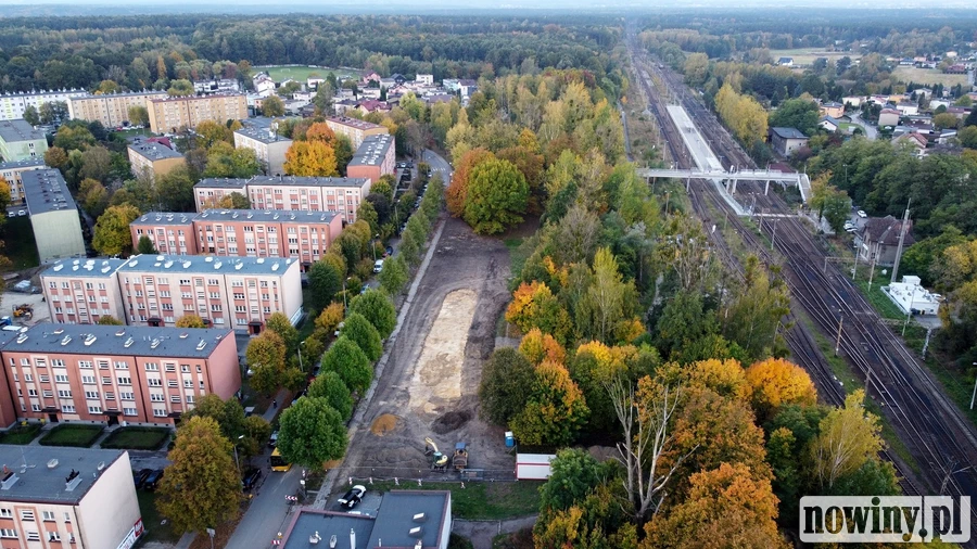 W Leszczynach budują centrum przesiadkowe za prawie 7 mln zł. Mieszkańcy pytają o autobusy i dojście na perony