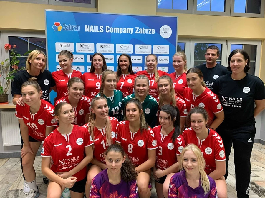 Wygrana piłkarek ręcznych z Zabrza