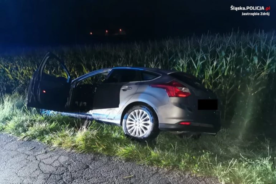 Kierowca z 3,6 promilami skończył w rowie
