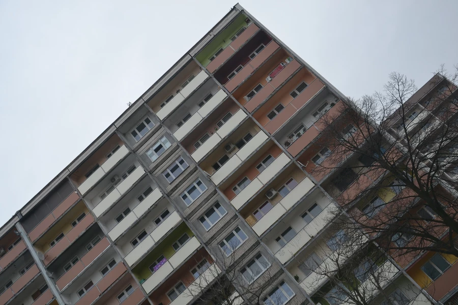 Czy mieszkania w Jastrzębiu-Zdroju są ogrzewane węglem i co z podwyżkami? Sprawdziliśmy w spółdzielniach i w mieście