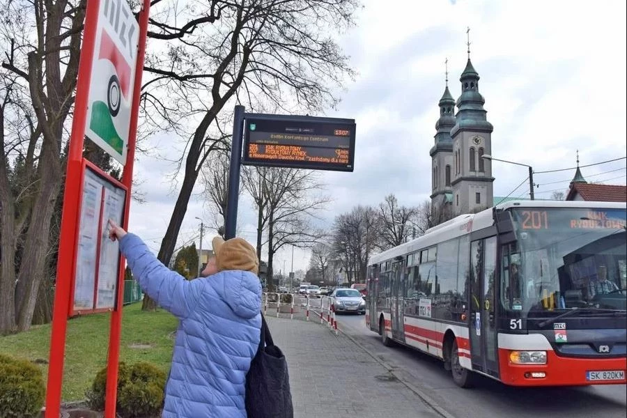MZK: Jak napisać wniosek o zmianę w rozkładzie jazdy? Ważne rady dla pasażerów