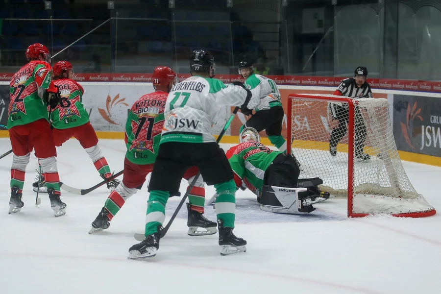 JKH GKS Jastrzębie podzielił się punktami z GKS-em Katowice