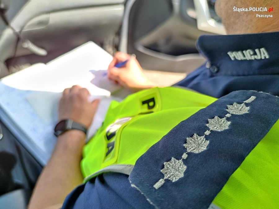 Śląski patrol: Operator monitoringu wypatrzył pijanego kierowcę. 35-latek miał 3 promile alkoholu