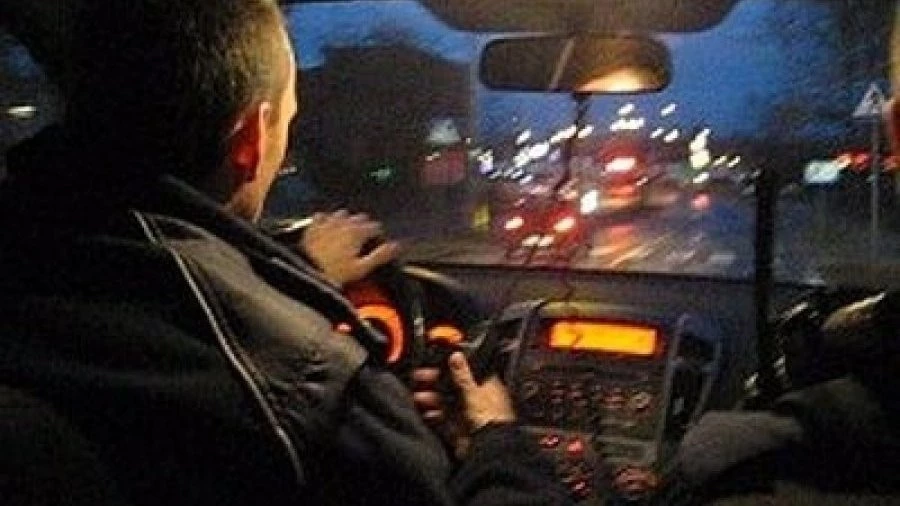 Nie mógł wstać z podłogi przez kilkanaście godzin... Policjanci z Raciborza dotarli na czas